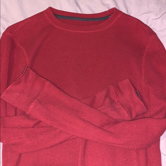 Red long sleeve top! - Picture 2 of 4
